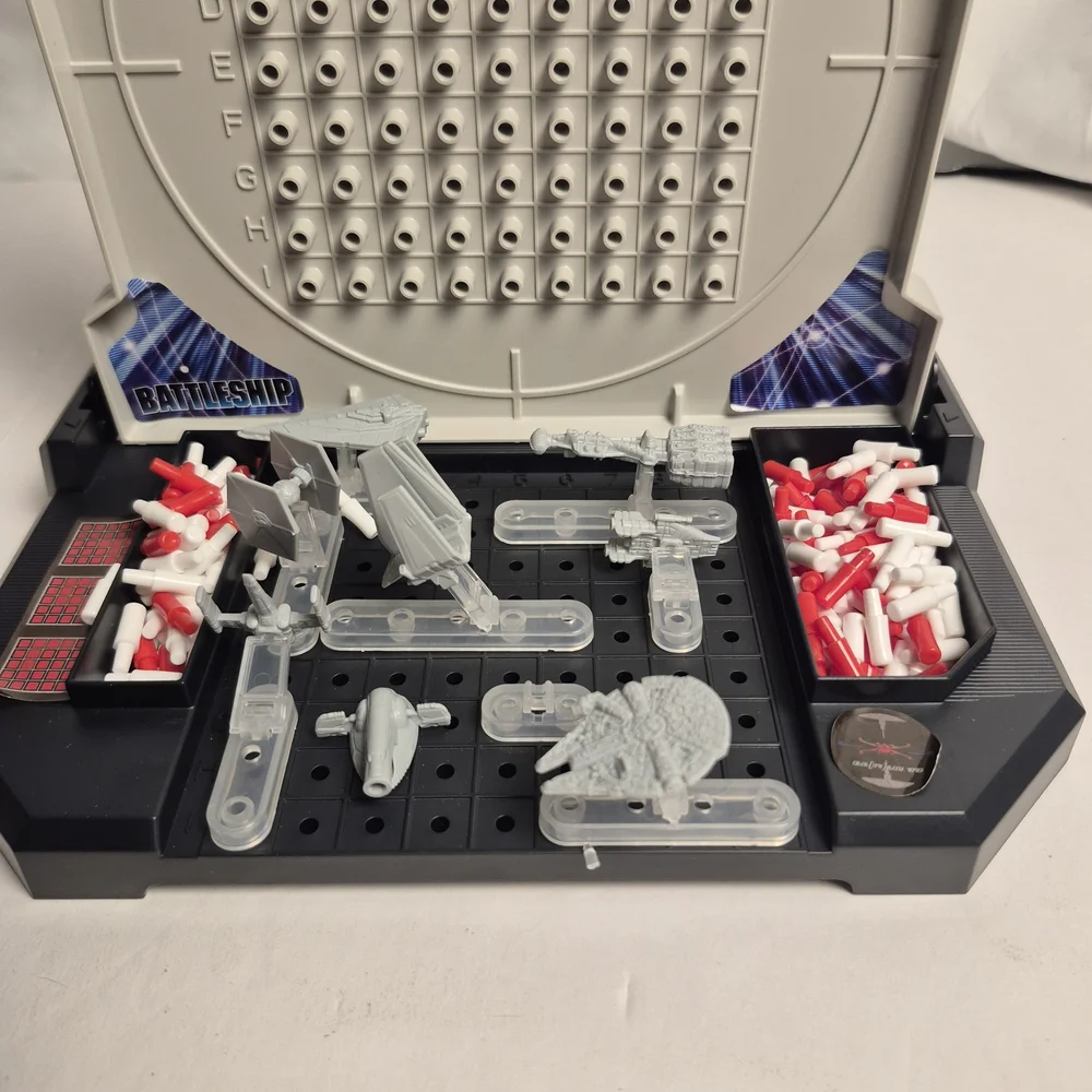Star Wars Battleship 2014 Edition‎ Made In USA Complete Disney Hasbro Gaming